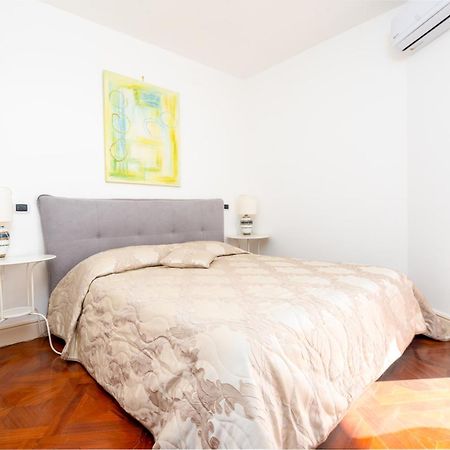 Perla Marina Sea View Apartment CTA Exterior photo