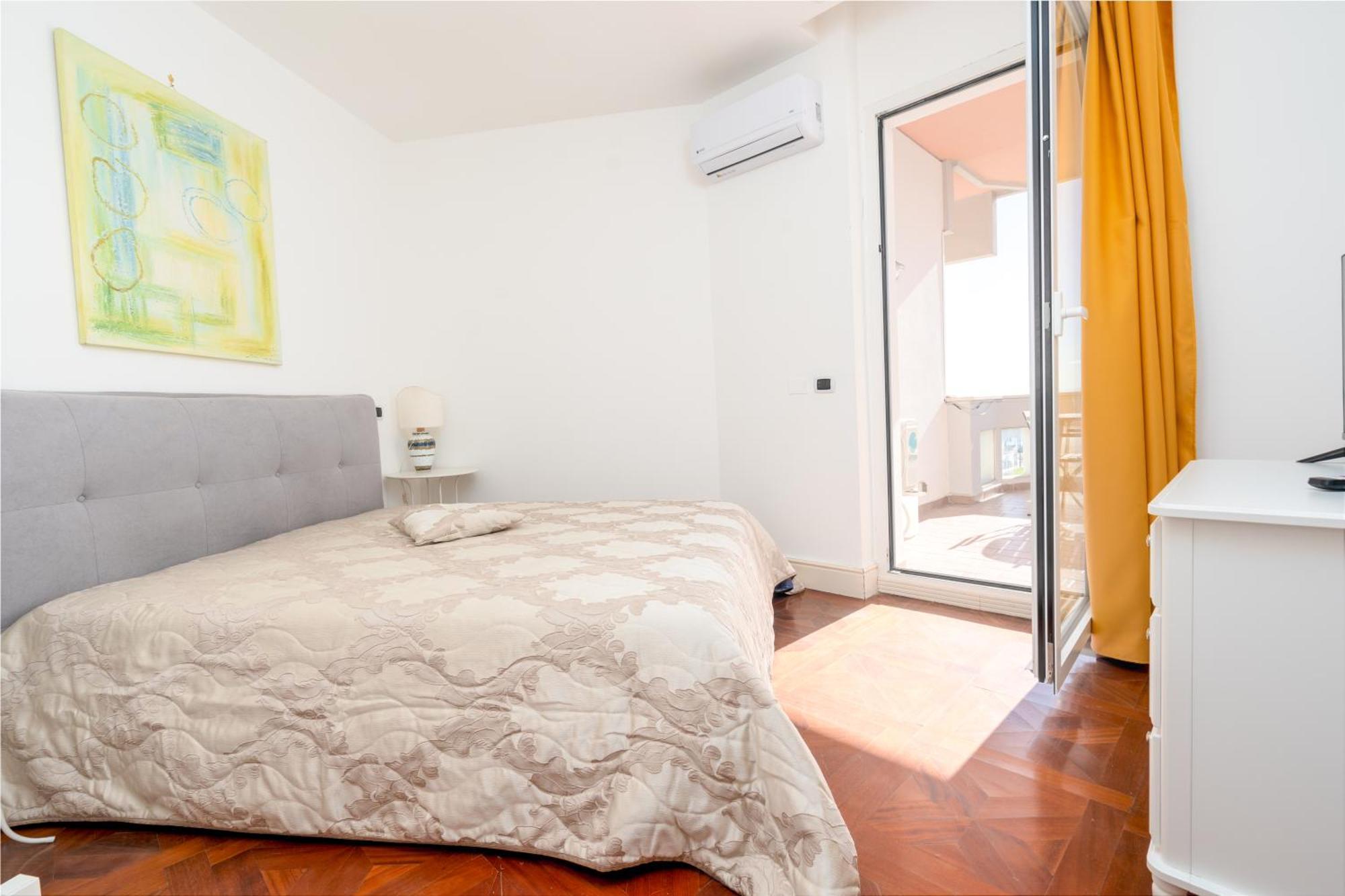 Perla Marina Sea View Apartment CTA Exterior photo